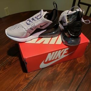 Nike Air Max 270